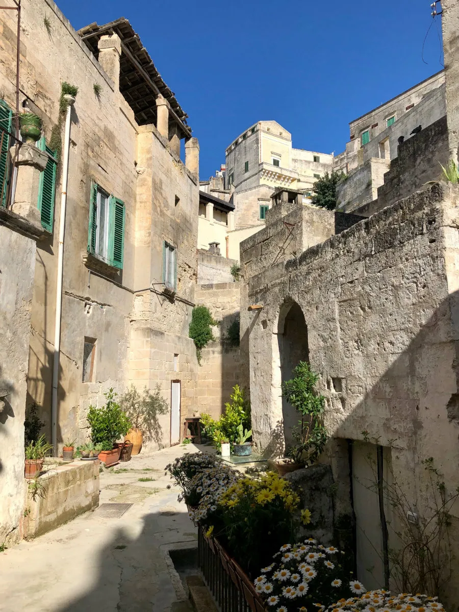 matera-winding-street