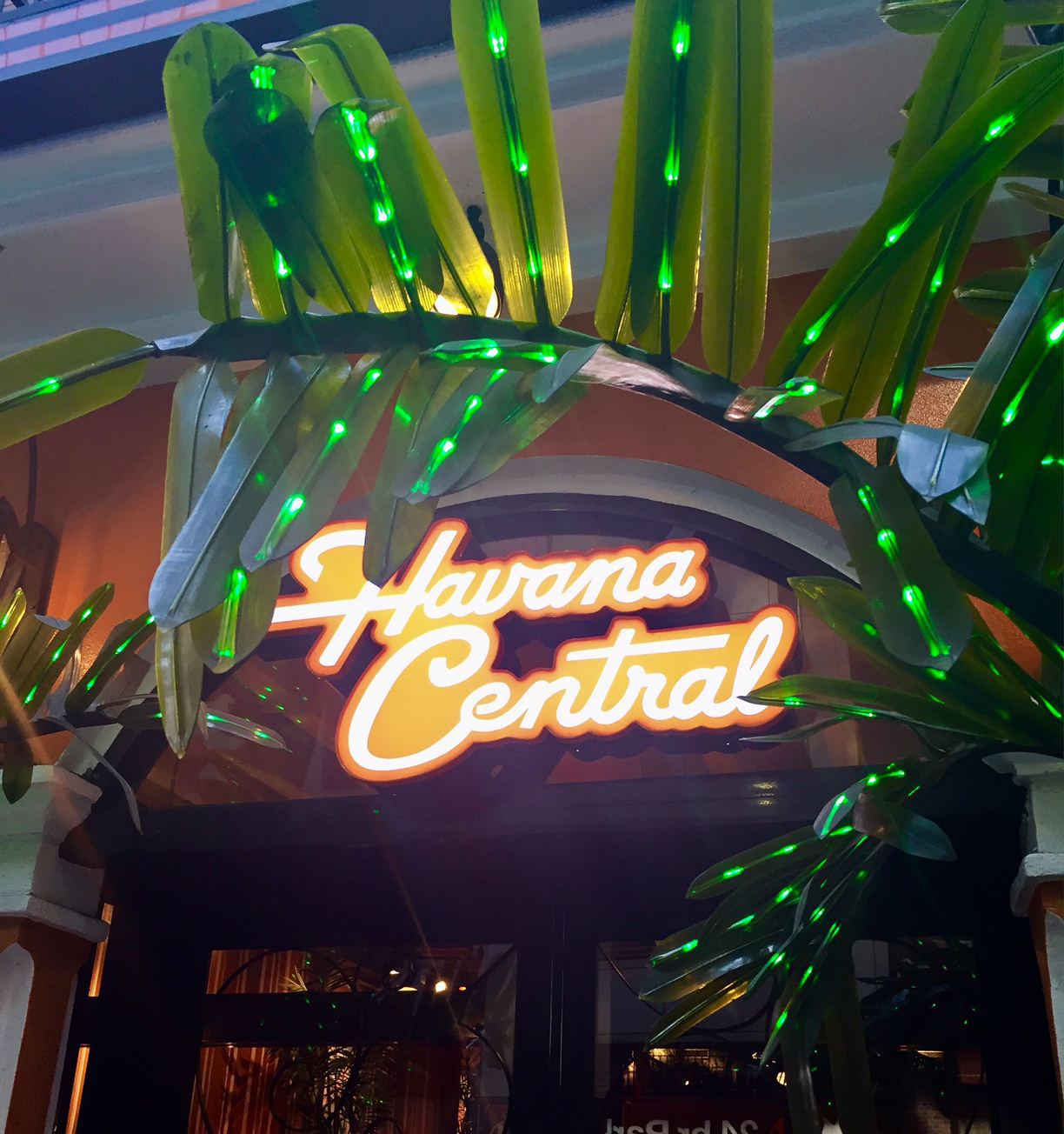 Kid friendly restaurants in Times Square, cuban restaurant Havana central