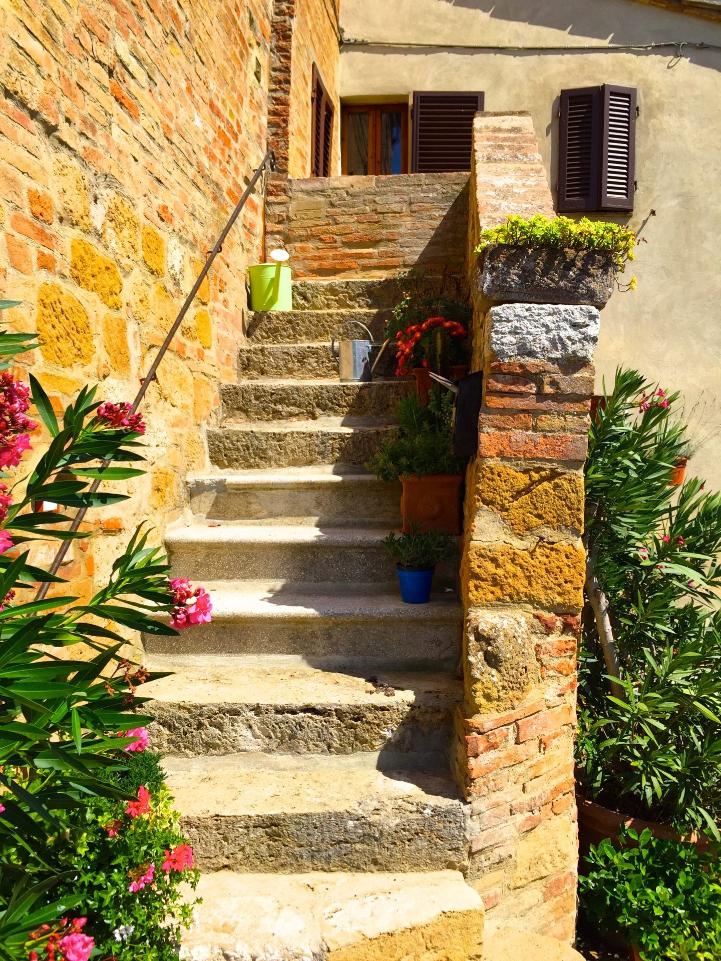 Happened upon a picturesque outdoor staircase in Pienza Tuscany.
