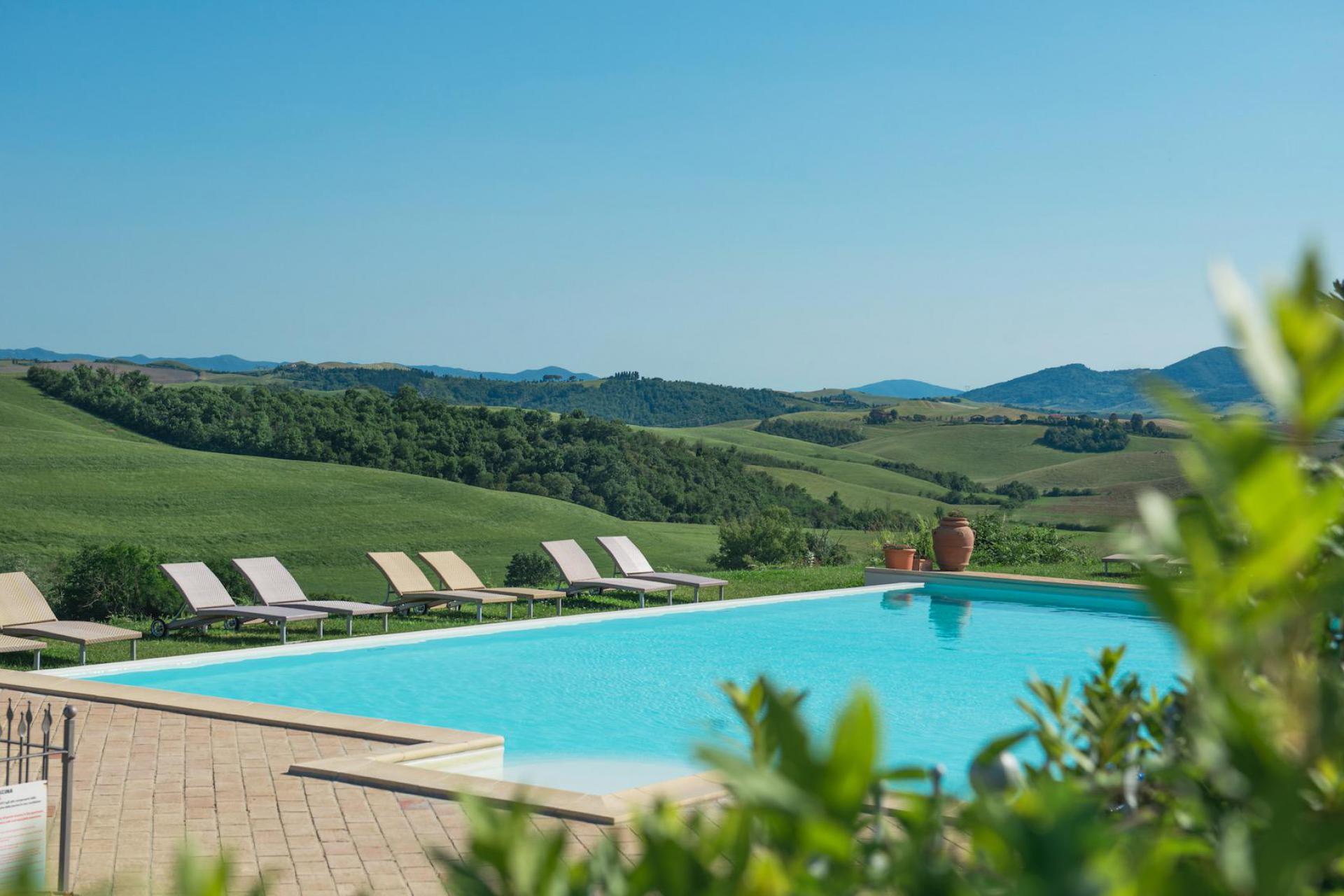 Agriturismo with a pool and view in Tuscany Italy