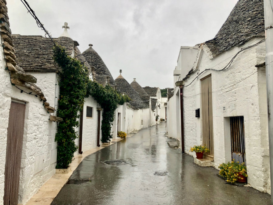 Guide to Alberobello, Puglia – Italy’s Most Unusual Southern Town