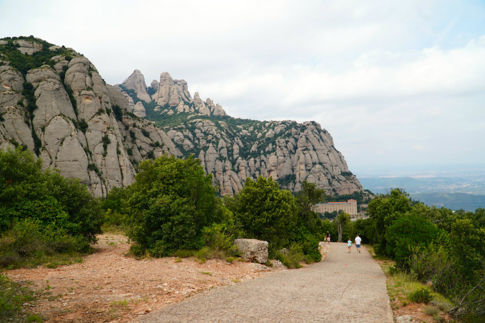 Day trip to breathtaking Montserrat outside of Barcelona with kids.