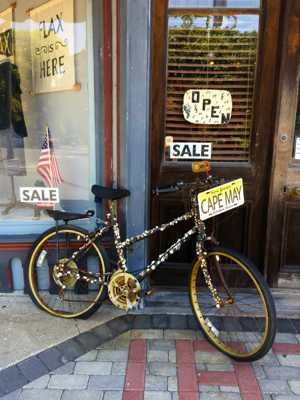 Shopping in Cape May New Jersey.