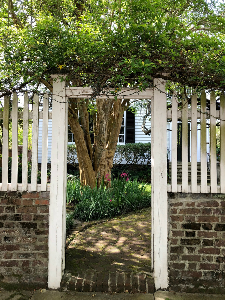 Charleston-architecture-south-of-broad