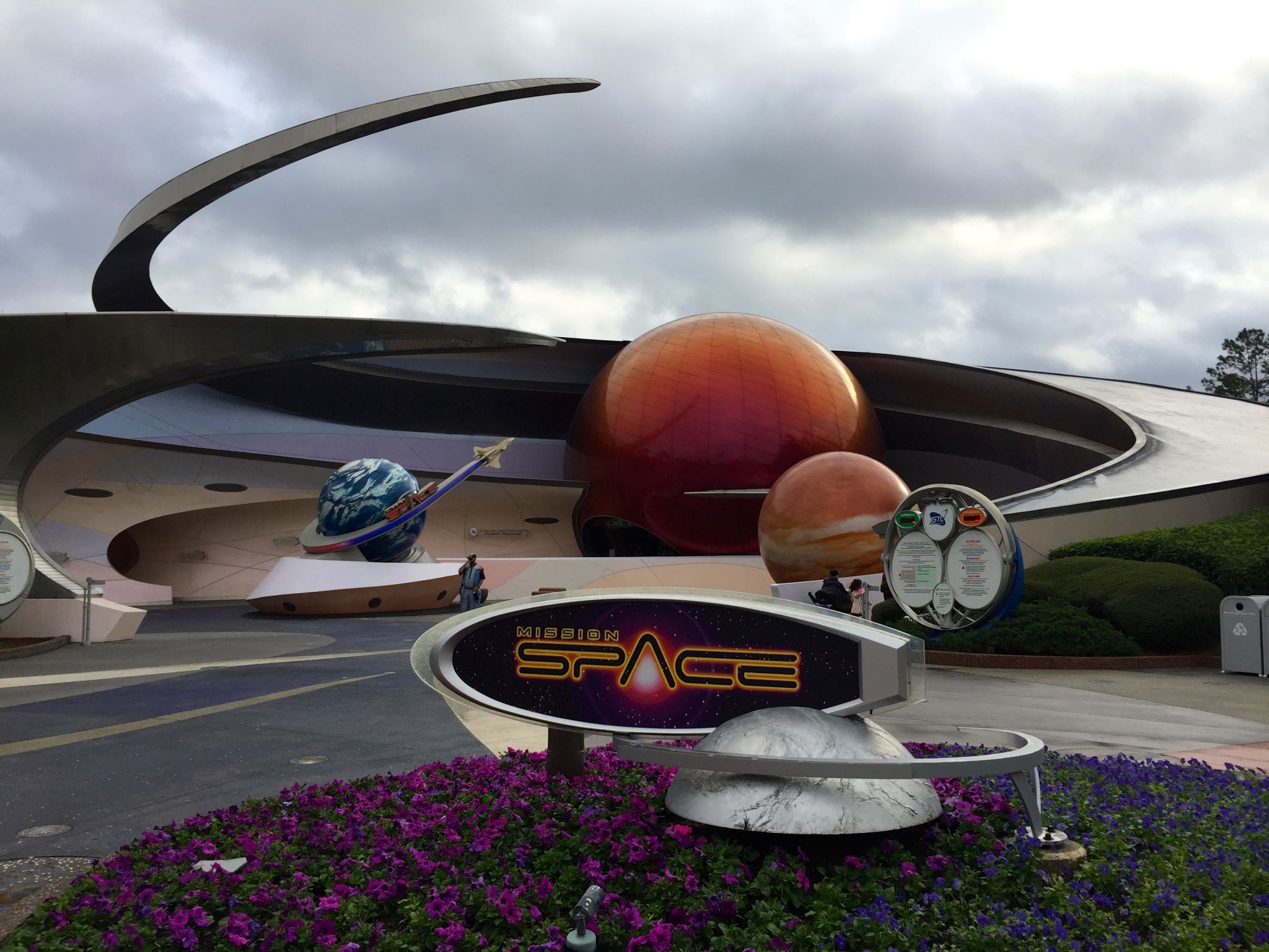 Epcot tips for a trip to Epcot Center in Orlando, FL