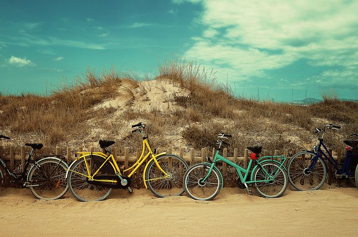 Biking on Hilton Head island is one of the most popular activities as there are hundreds of bike paths.