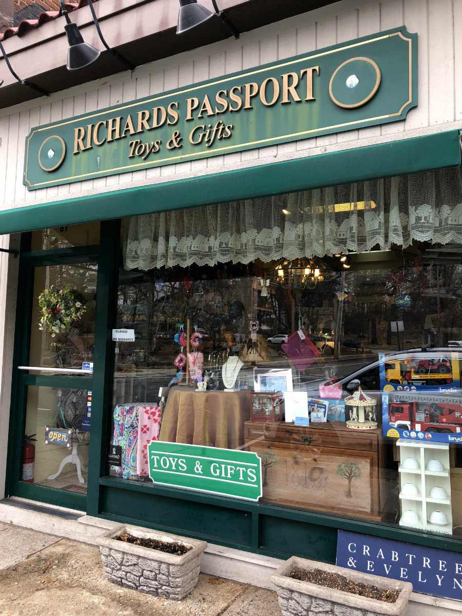 Pelham-Richards-Passport-