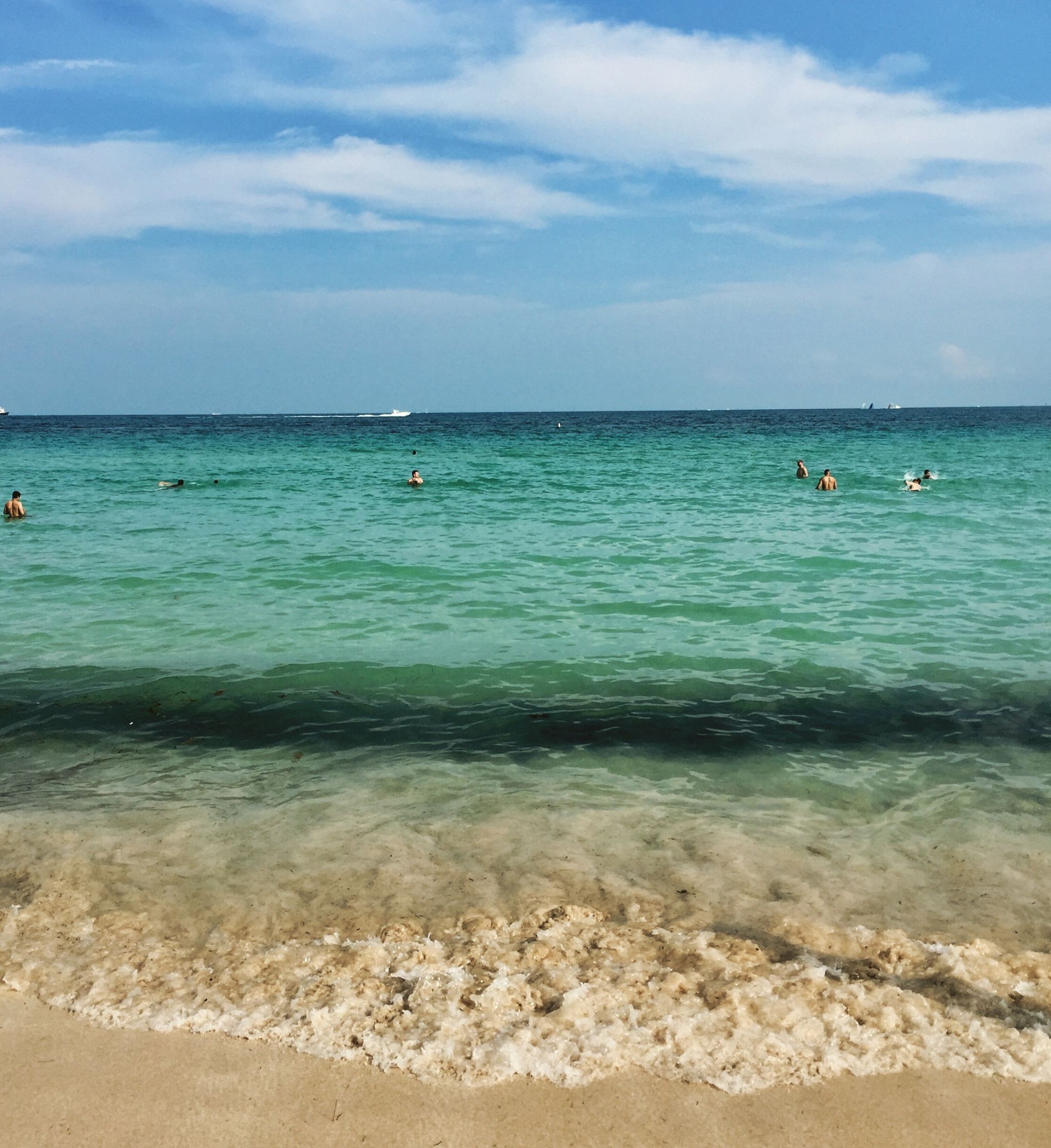 Family activities in Miami includes of course the beach!