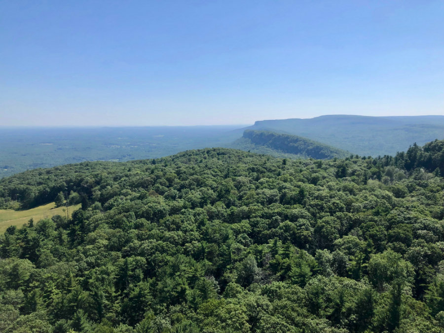 Hiking the Sky Top trail at Mohonk Mountain House