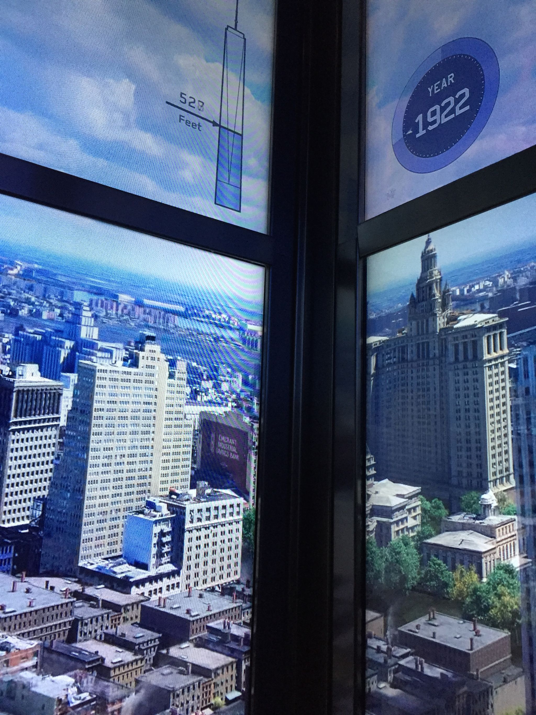 Elevator video on the history of New York