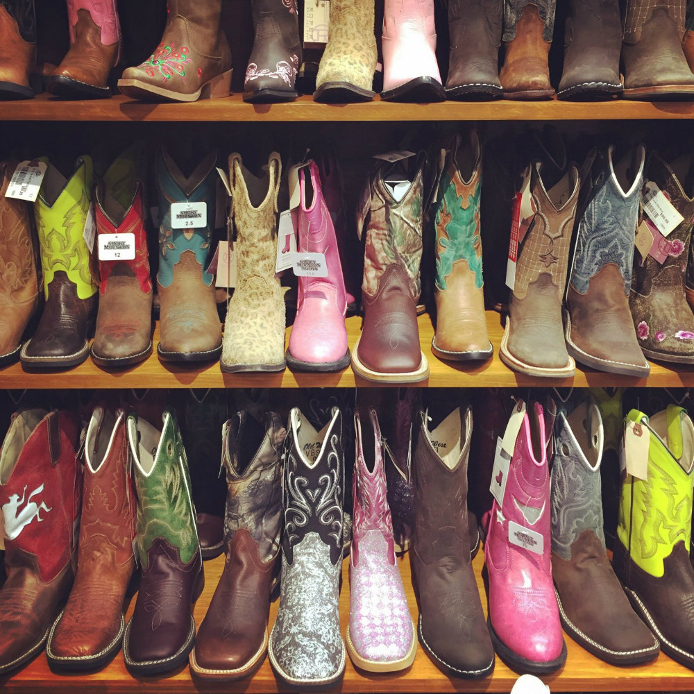 R + R in Steamboat: Shopping + Hot Springs