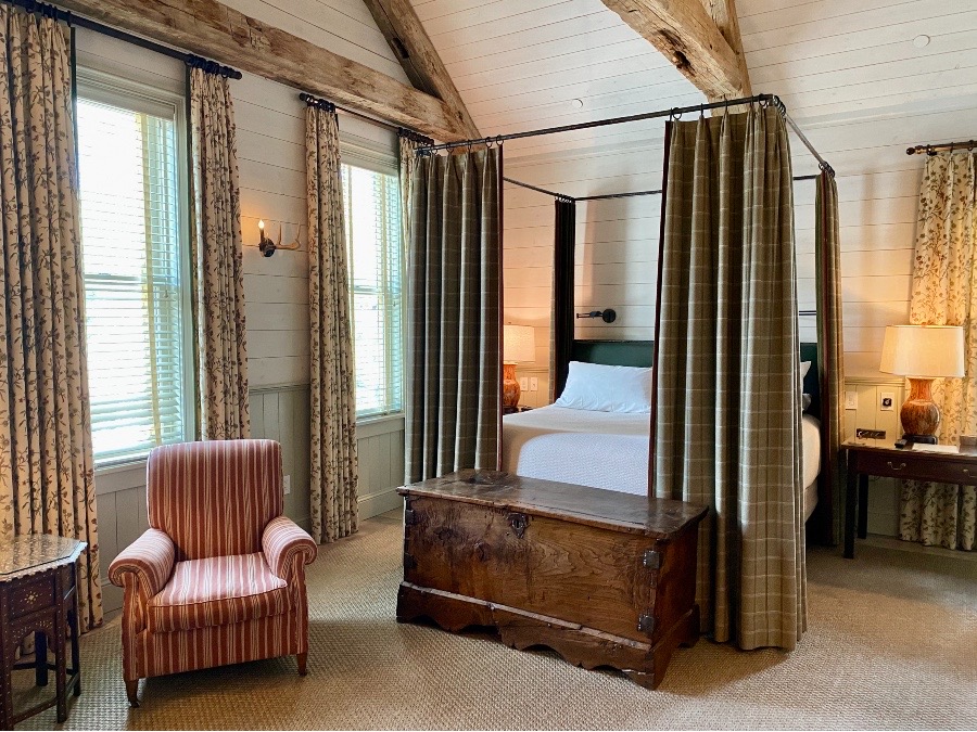 Bedroom at Scarp Ridge Lodge in Crested Butte, Colorado