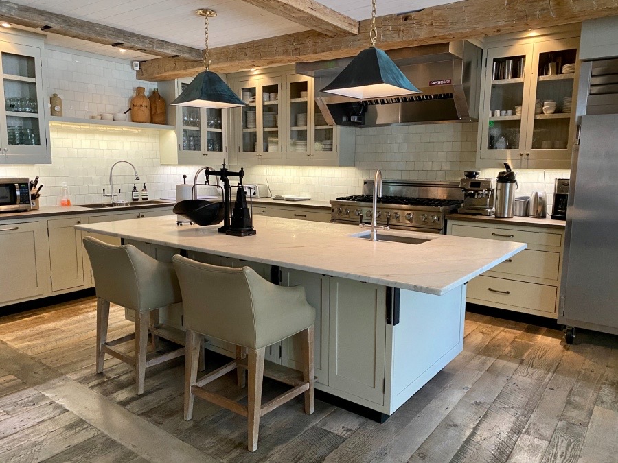 The kitchen at Scarp Ridge Lodge in Crested Butte Colorado