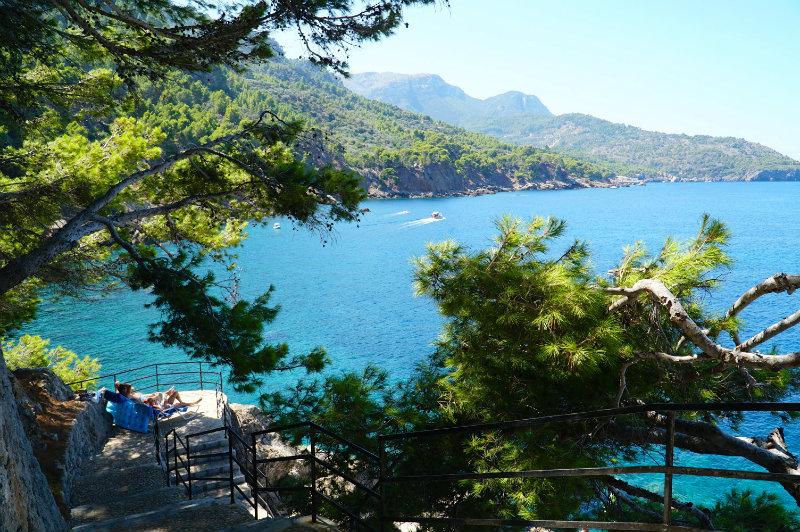 Mallorca-Deia-Es-Moli-cove-