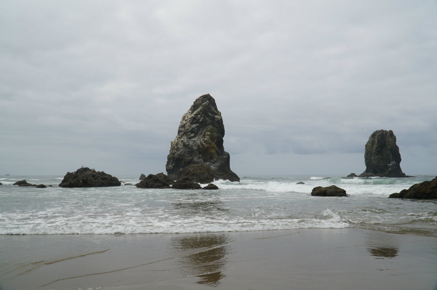 Cannon Beach rock formations, things to do in Cannon Beach