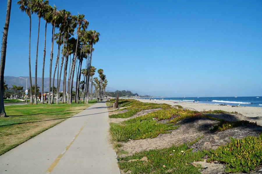 Santa Barbara with kids, biking Cabrillo boulevard