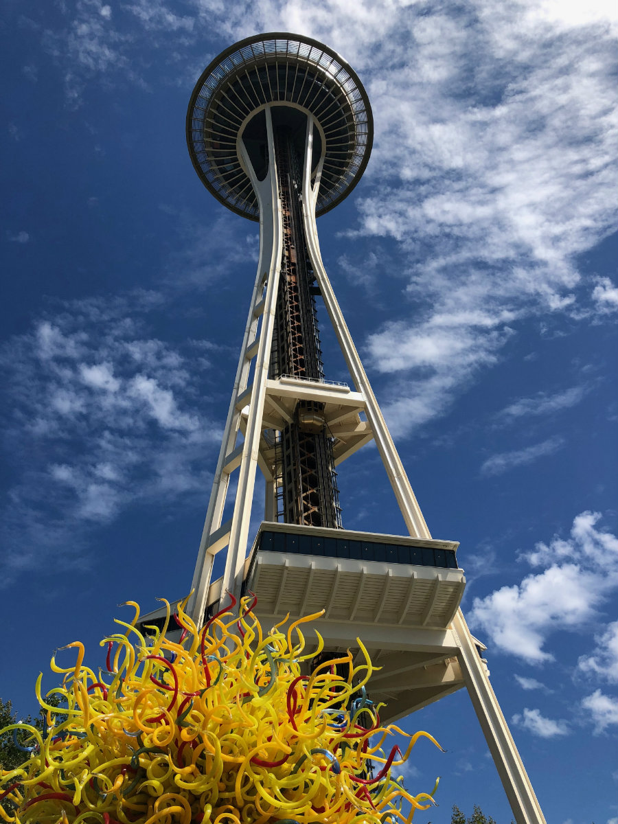 Chihuly-Glass-Garden-Space-Needle
