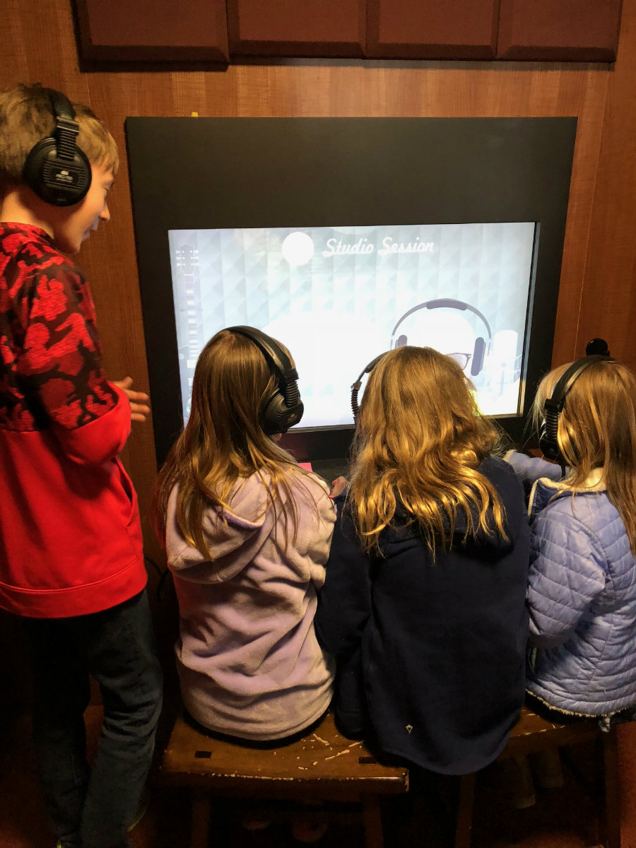 Nashville Country Music Hall of fame with kids