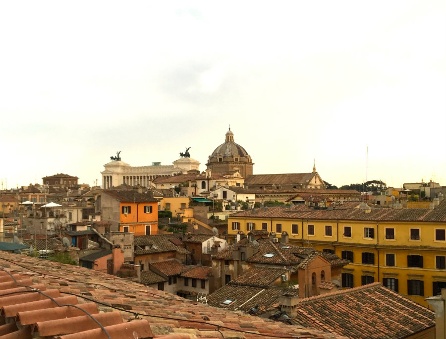 Travel Talk – Hotel or Airbnb? A Look into Modern Day Accommodations