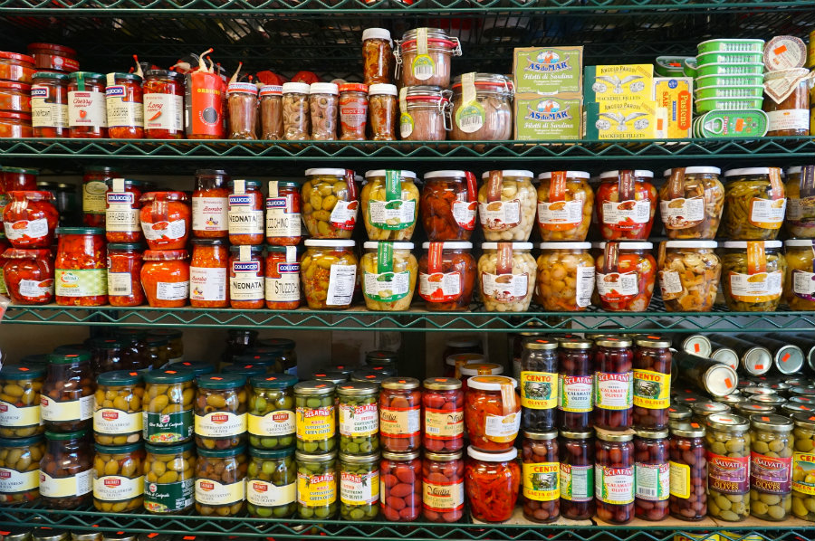 Mamaroneck living always includes Italian grocery shopping