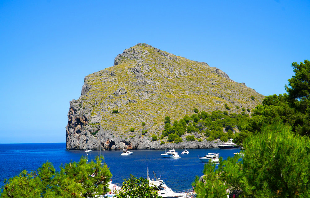 Western Mallorca: 5 Reasons to Stay in the Mountains on the West Coast